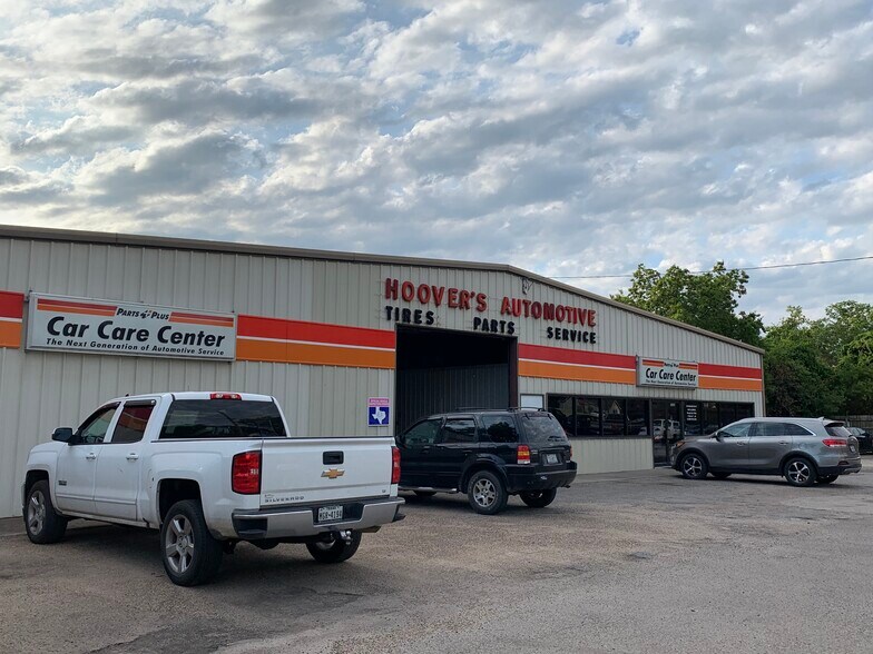 Primary Photo Of 1510 Washington St, Commerce Auto Repair For Lease