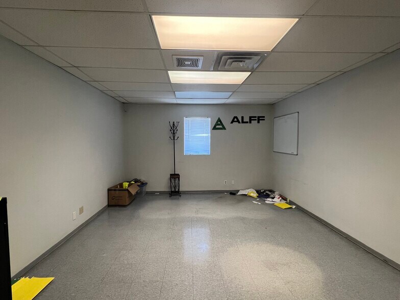 More Photos Of 3930 S US Highway 85 87, Colorado Springs Showroom For Sale