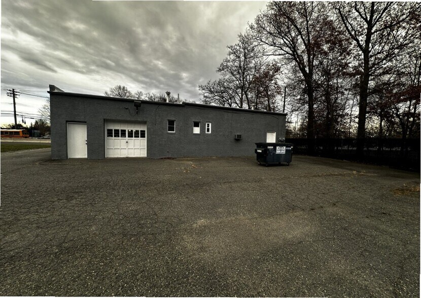 More Photos Of 971 State Route 10, Whippany General Retail For Lease