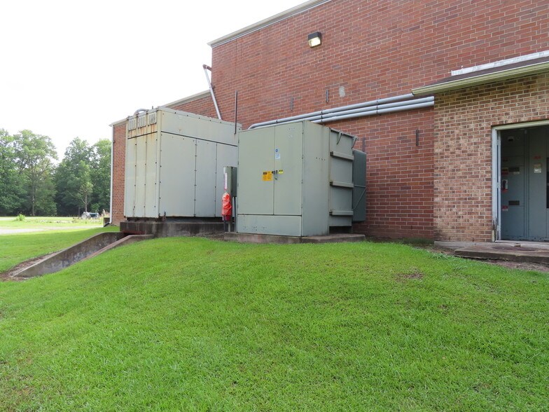 More Photos Of 28333 US Highway 64, Jamesville Manufacturing For Lease