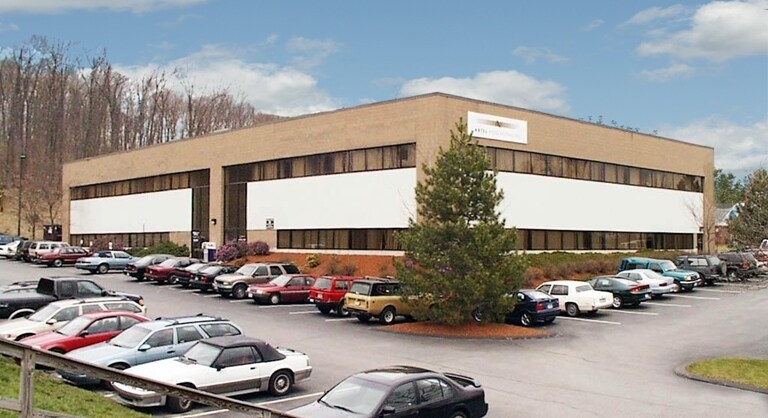 More Photos Of 237 Cedar Hill St, Marlborough Research And Development For Lease