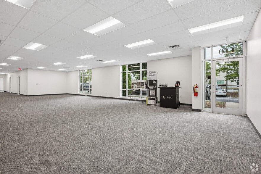 More Photos Of 4336 Federal Dr, Greensboro Unknown For Lease
