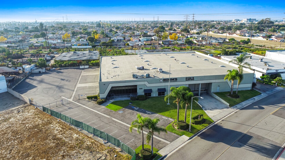 Primary Photo Of 1175 N Knollwood Cir, Anaheim Warehouse For Sale