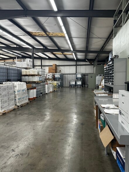 More Photos Of 209 S Main St, Oakboro Industrial For Lease