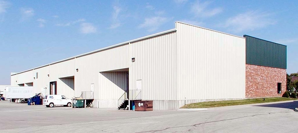 More Photos Of 19925 W 161st St, Olathe Warehouse For Lease