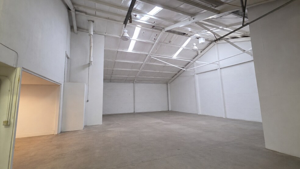 More Photos Of 2791-2795 Industrial Ln, Broomfield Warehouse For Lease