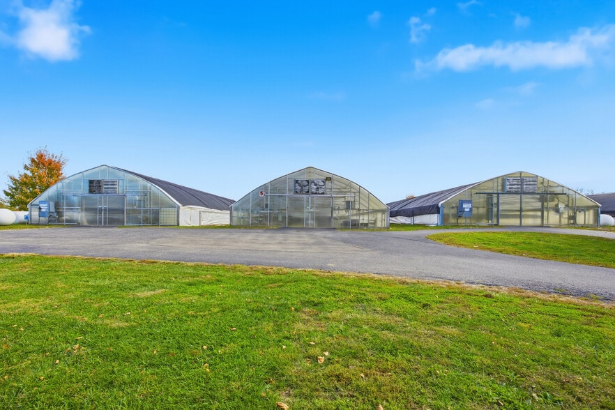 More Photos Of 4610 Hamilton Ln, Lexington Specialty For Sale