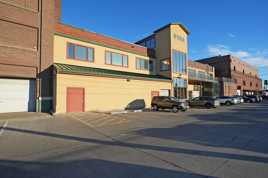 More Photos Of 21 N 1st Ave, Yakima Office For Sale