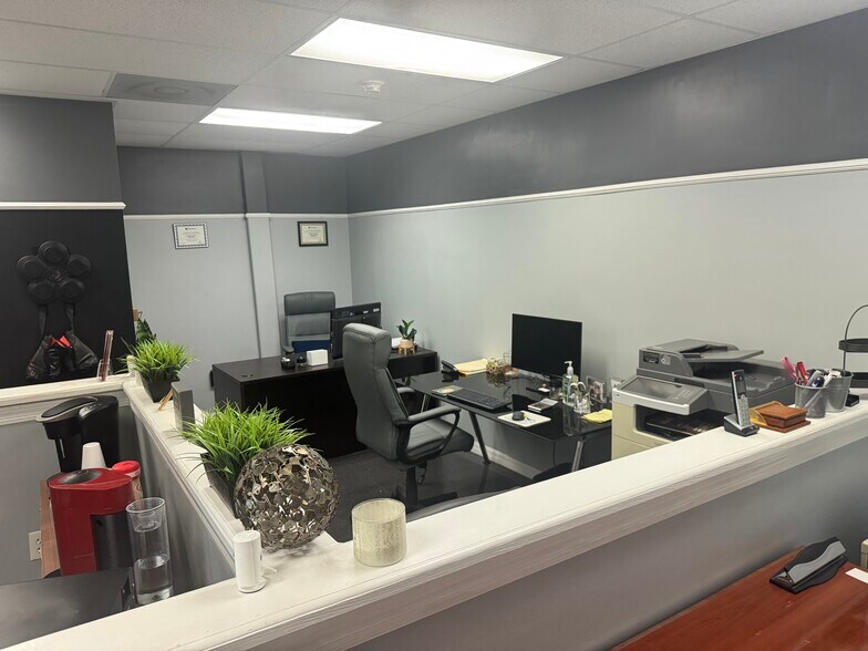 More Photos Of 12900 SW 128th St, Miami Medical For Sale