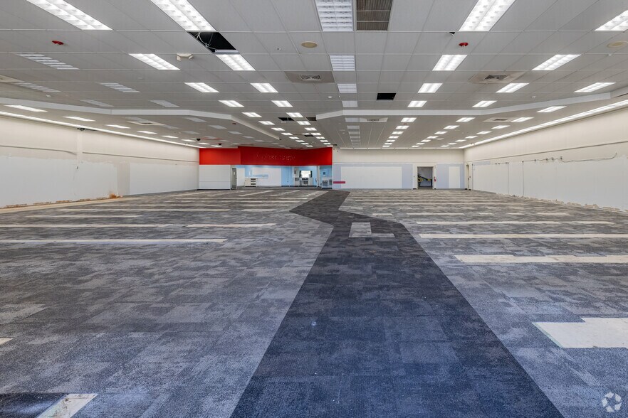 More Photos Of 3201 Seymour Hwy, Wichita Falls Drugstore For Sale