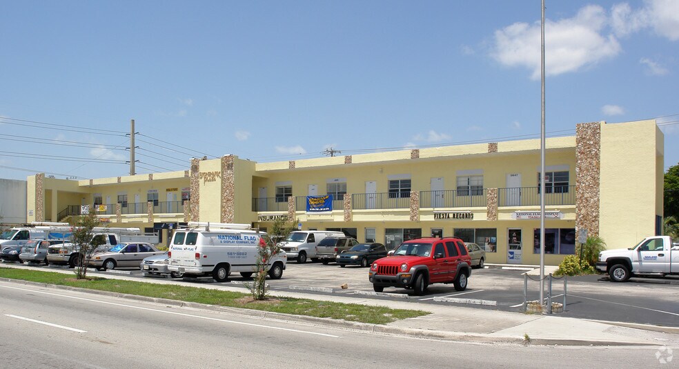 More Photos Of 3809-3847 N Andrews Ave, Fort Lauderdale Office For Lease