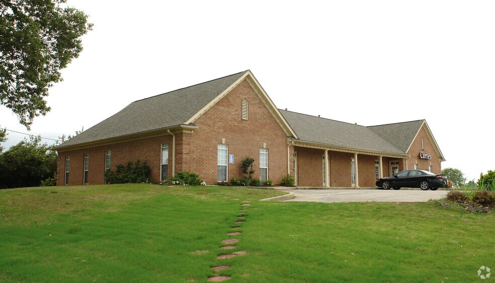 More Photos Of 11762 Douglass Rd, Arlington Office For Lease