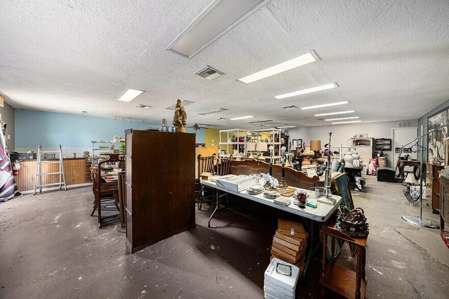 More Photos Of 9743 US Highway 19, Port Richey Medical For Sale