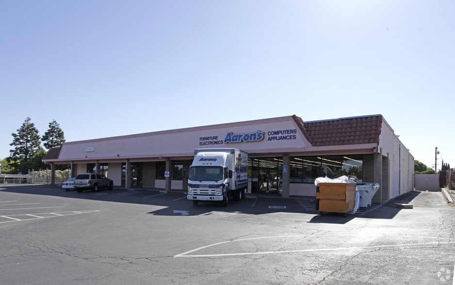 Primary Photo Of 3721-3725 Railroad Ave, Pittsburg Freestanding For Lease