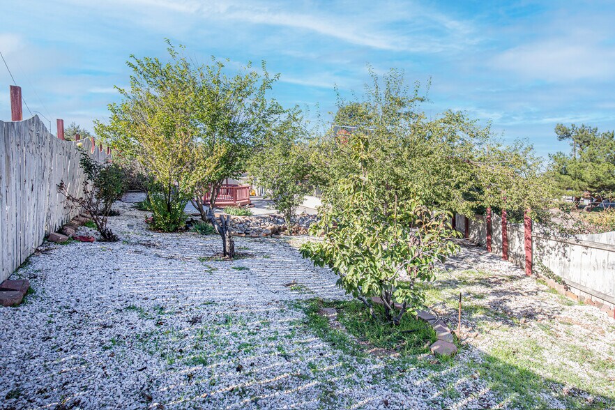 More Photos Of 1200 S Beeline Hwy, Payson General Retail For Sale