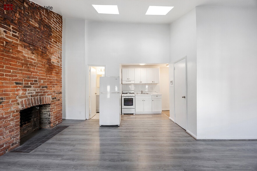 More Photos Of 65 Atlantic Ave, Brooklyn Apartments For Sale