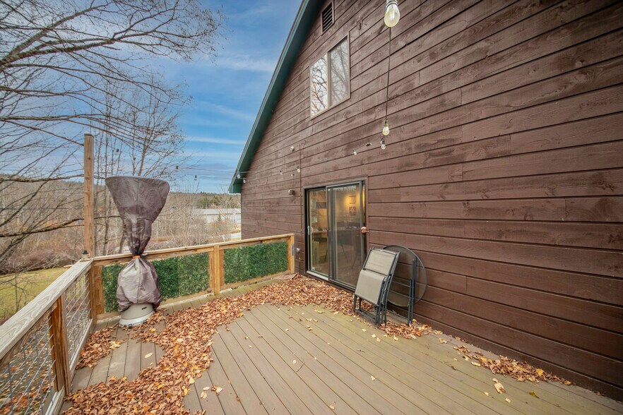 More Photos Of 798 Route 100, Wilmington Flex For Sale