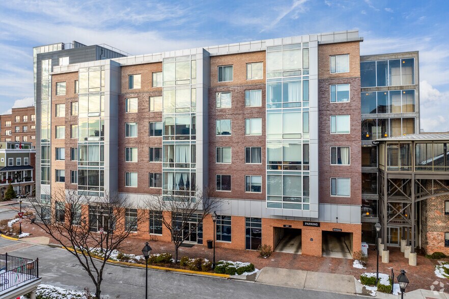 More Photos Of 4821-4845 Old Main St, Richmond Apartments For Lease