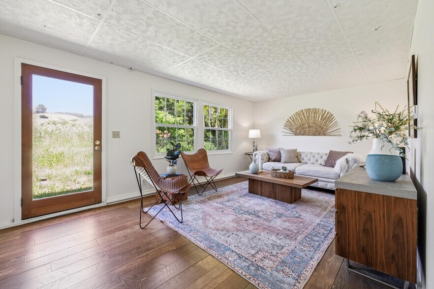 More Photos Of 1650 Stage Rd, Pescadero Specialty For Sale