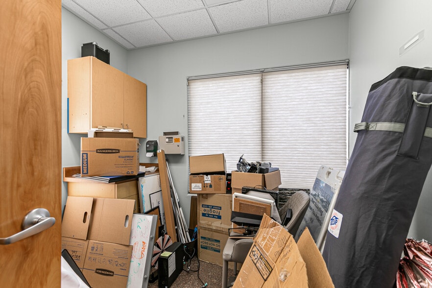 More Photos Of 3144 State St, Medford Healthcare For Lease