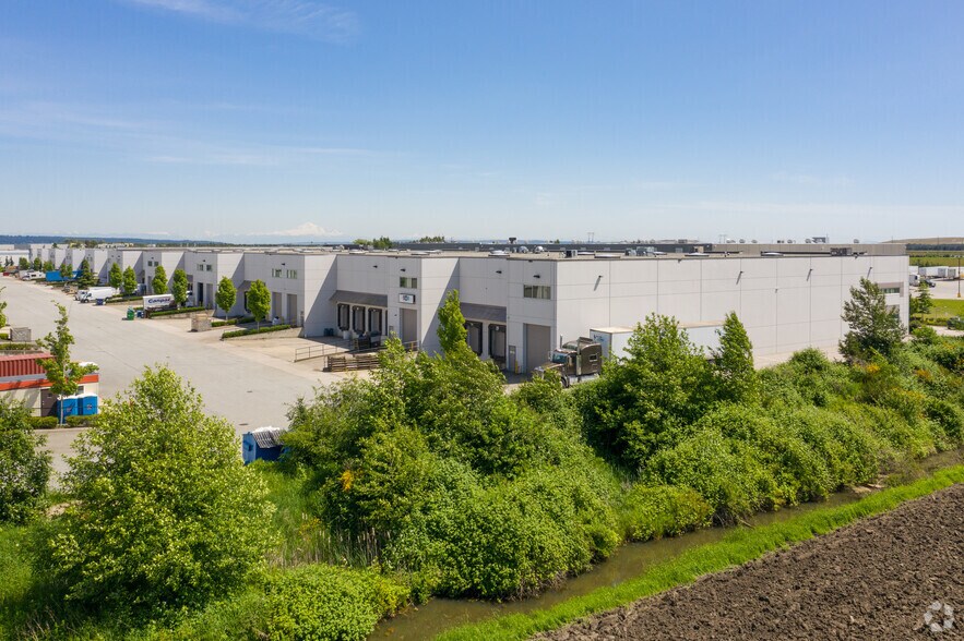 More Photos Of 6901 72nd St, Delta Industrial For Sale