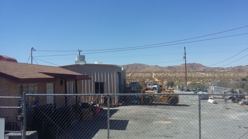 More Photos Of 61046 Twentynine Palms Hwy, Joshua Tree Storefront Retail Office For Lease