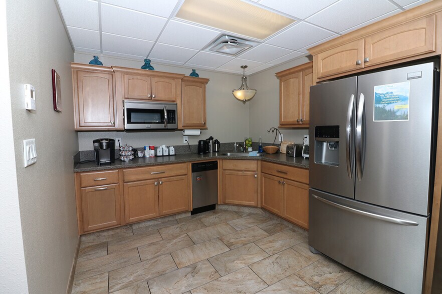 More Photos Of 715 Horizon Dr, Grand Junction Medical For Sale