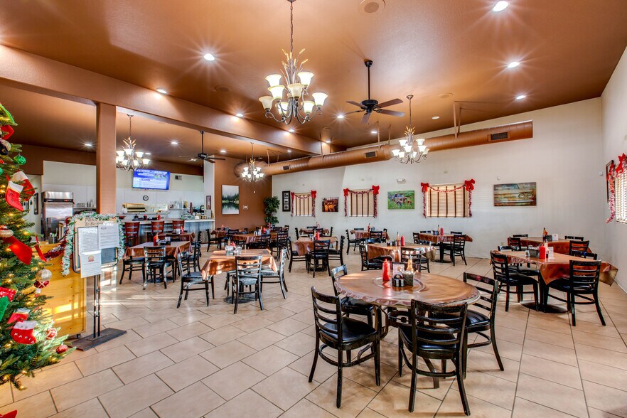 More Photos Of 100 Bennett Ave, Bennett Freestanding For Sale