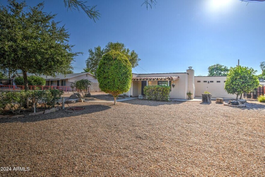 More Photos Of 2538 N 52nd St, Phoenix Multifamily For Sale