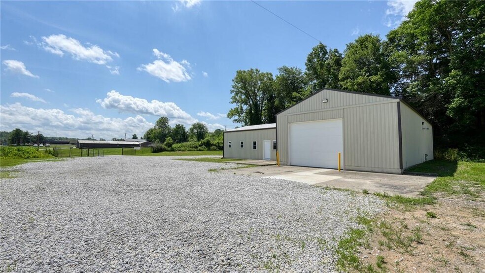 More Photos Of 11126 E Pike Rd, Cambridge Light Manufacturing For Lease