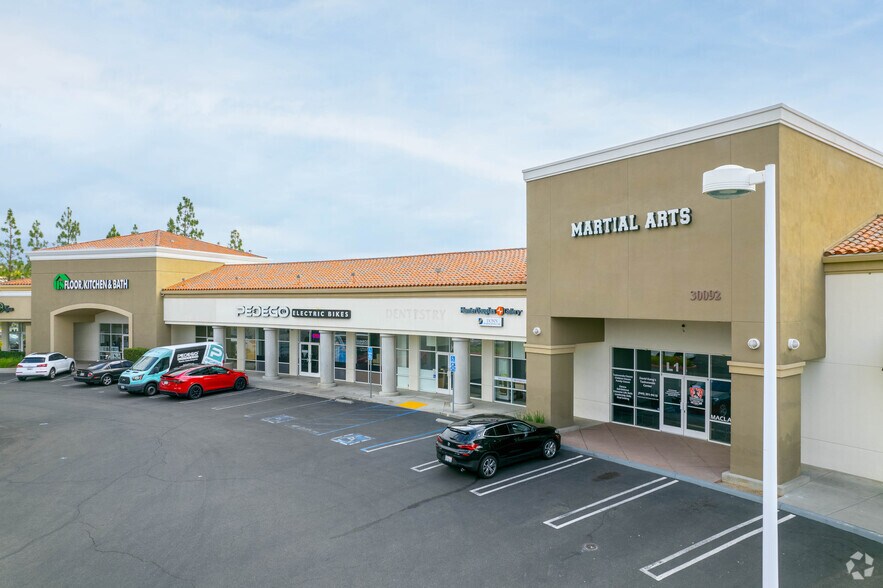 Primary Photo Of 30092 Santa Margarita Pky, Rancho Santa Margarita Freestanding For Lease