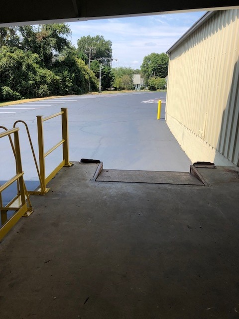 More Photos Of 1136 Louise Rd, Winston-Salem Warehouse For Lease