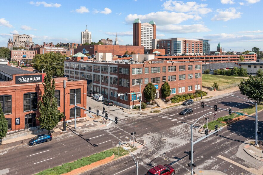 More Photos Of 24 S Spring Ave, Saint Louis Apartments For Sale