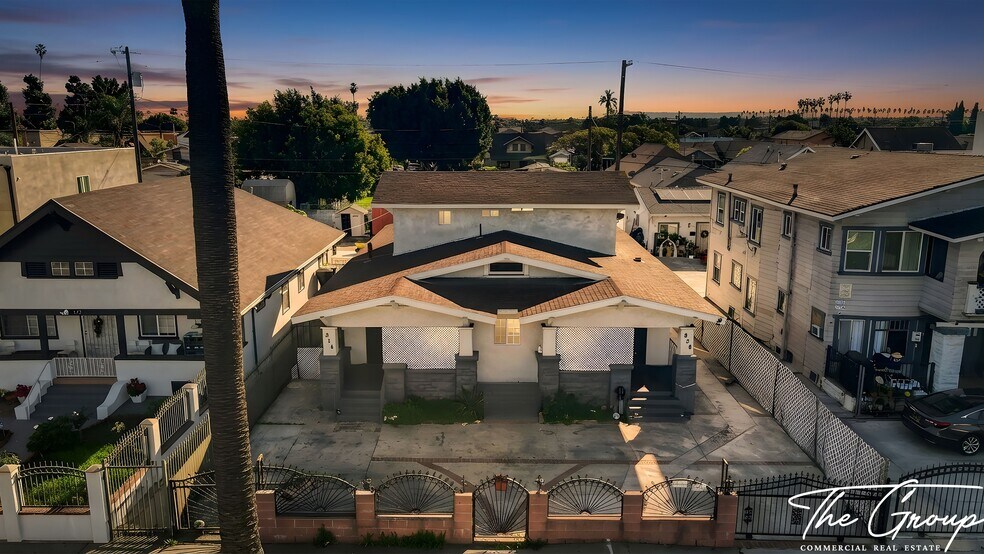 Primary Photo Of 856 W 47th St, Los Angeles Multifamily For Sale