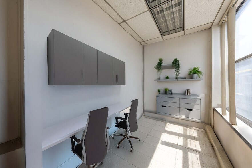 More Photos Of 187-193 Canal St, New York Storefront Retail Office For Lease