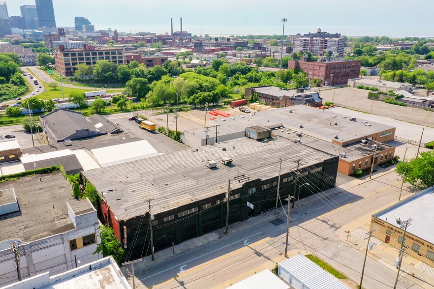 More Photos Of 1820 E 30th St, Cleveland Sports And Entertainment For Sale