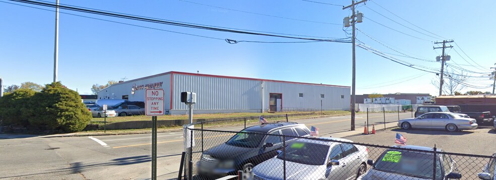 More Photos Of 359 Duffy Ave, Hicksville Warehouse For Sale
