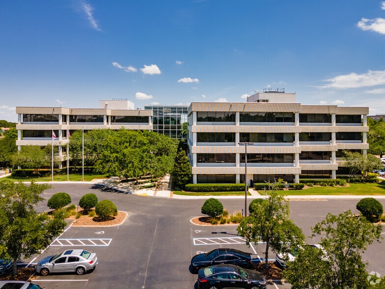 More Photos Of 851 Trafalgar Ct, Maitland Office For Lease