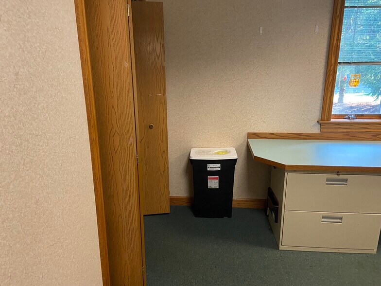 More Photos Of 3452 Brodhead Rd, Monaca Medical For Sale