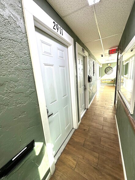 More Photos Of 2911-2943 Sammy Davis Jr Dr, Las Vegas General Retail For Lease