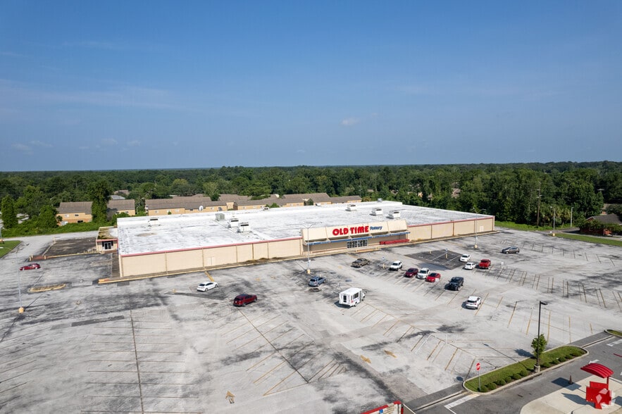 More Photos Of 380 Blanding Blvd, Orange Park Freestanding For Sale