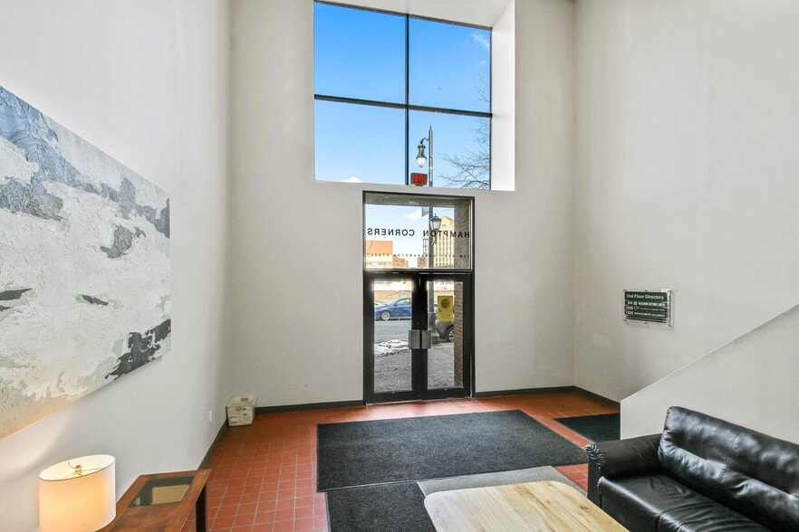 More Photos Of 10 W Northampton St, Wilkes-Barre Storefront For Sale