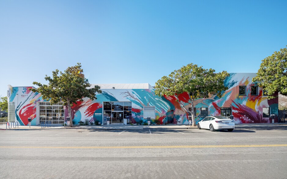 More Photos Of 929 Colorado Ave, Santa Monica Loft Creative Space For Lease