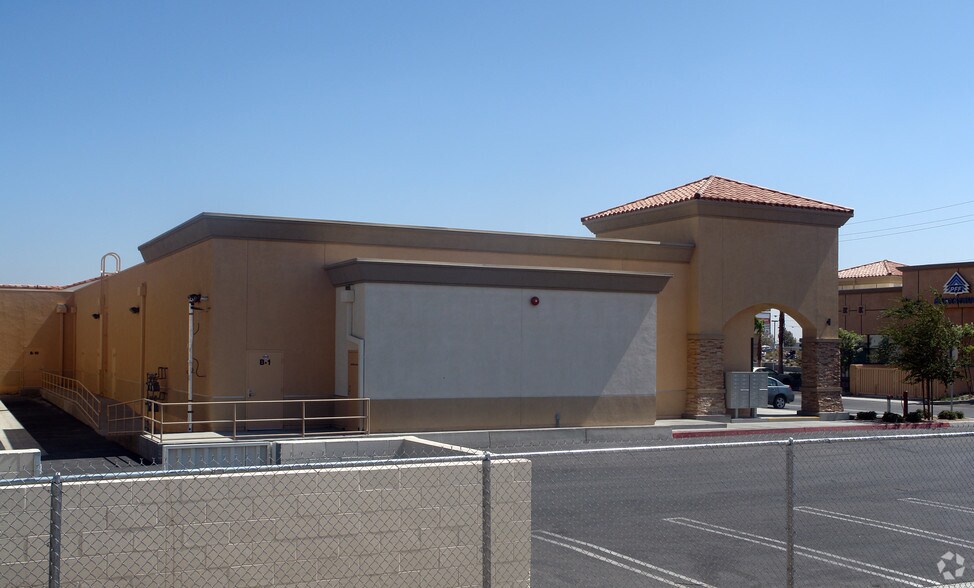 More Photos Of 14136-14200 Hwy 395, Adelanto Unknown For Lease