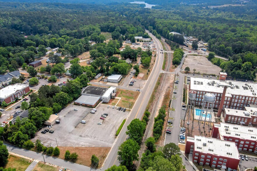 More Photos Of 1089 Augusta Rd, Warrenville Office For Sale