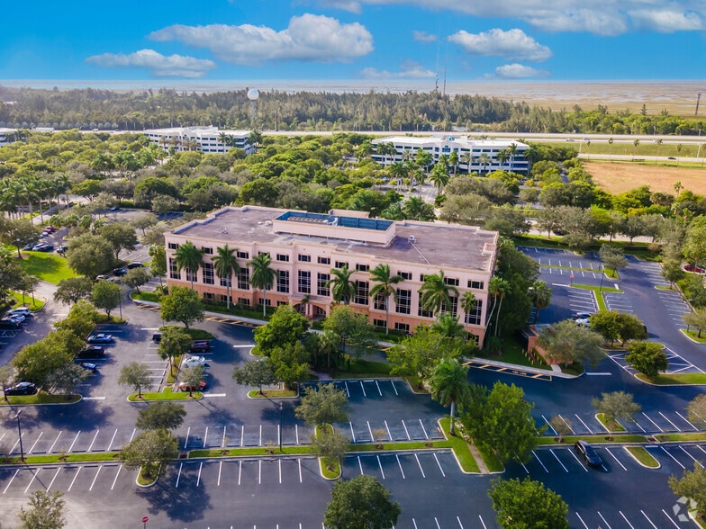 More Photos Of 1580 Sawgrass Corporate Pky, Sunrise Office For Lease
