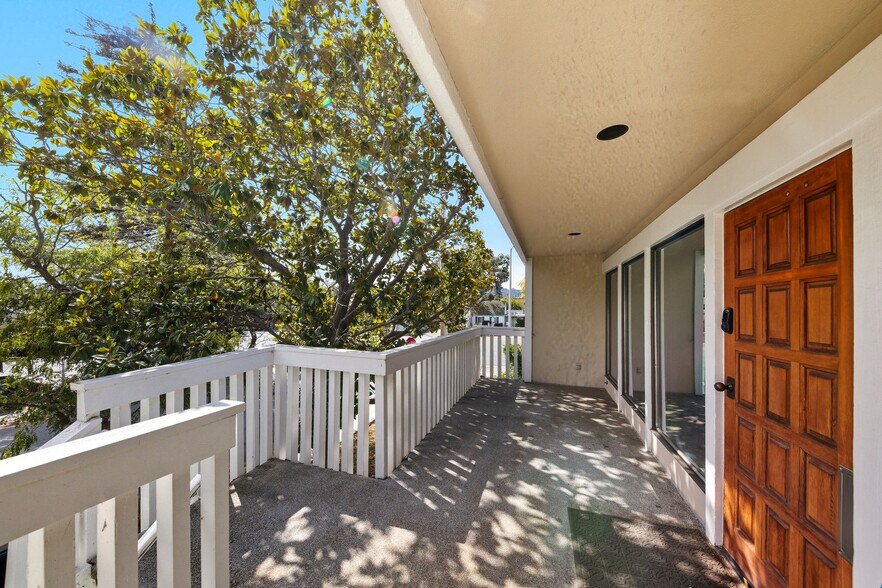 More Photos Of 1021 S El Camino Real, San Mateo Office For Sale