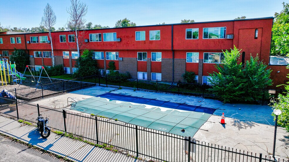 More Photos Of 568 Marquette Dr, Colorado Springs Apartments For Sale