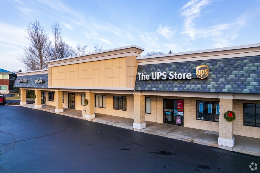 More Photos Of 5300 S 108th St, Hales Corners Unknown For Lease