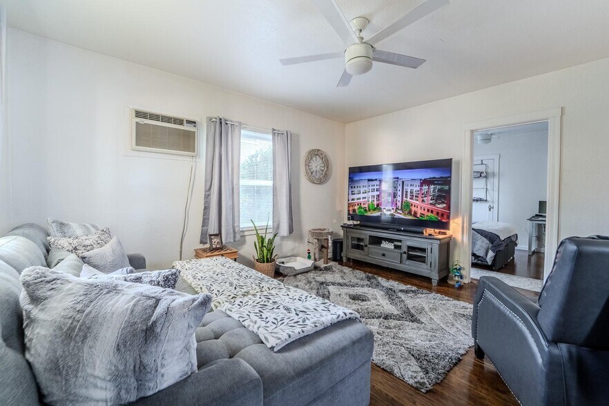 More Photos Of , Marysville Multifamily For Sale